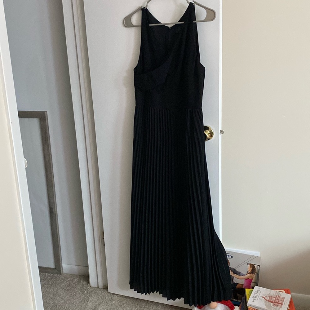 Banana Republic dress with pleats | 6